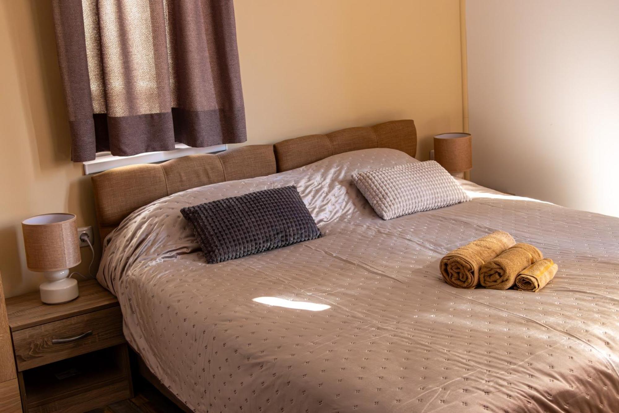 Hotel Navial 1 Gabrowo Zewnętrze zdjęcie