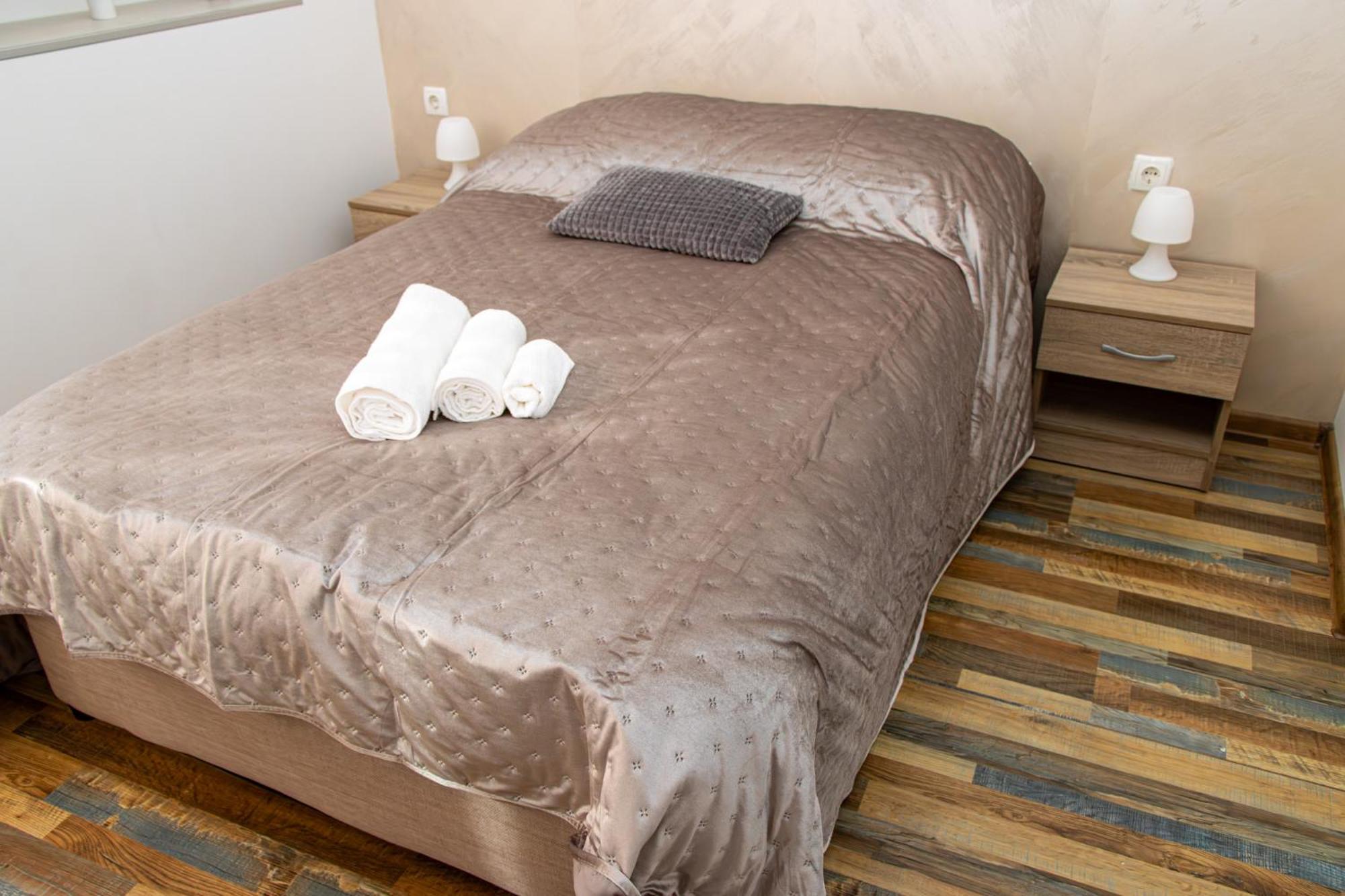 Hotel Navial 1 Gabrowo Zewnętrze zdjęcie